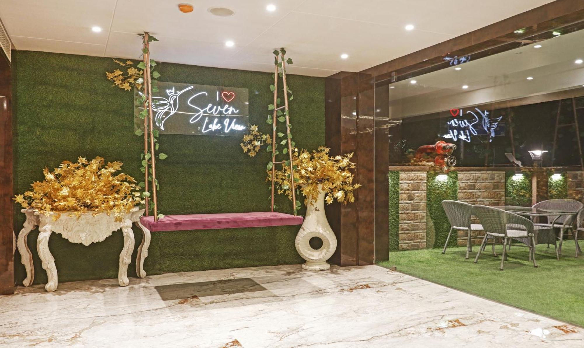 Treebo Premium Seven Lake View Hyderabad Exterior foto